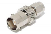 ADAPTER BNC FEMALE / SMA MALE