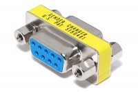 D-ADAPTER D9 FEMALE / FEMALE