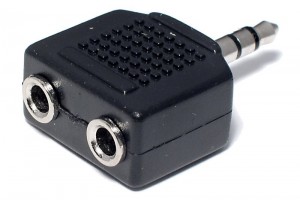 ADAPTER 2x JACK STEREO 3,5mm / PLUG STEREO 3,5mm