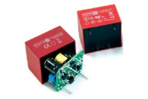 TRANSFORMER 4,5W 5V