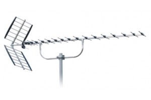 Iskra UHF-antenna 21-48 12-18 dBi LTE700
