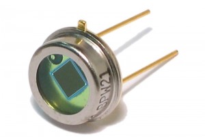 PN PHOTODIODE 550nm 10V 10µA