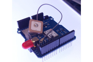 ARDUINO GPS SHIELD ANTENNILLA