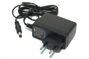 DC-HAKKURI VIRTALÄHDE 12V 1,6A 19W