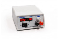 PeakTech 6220 HAKKURITEHOLÄHDE 1,5 - 15 V / 2 A DC