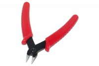 PLIERS WITH STRIPPING FEATURE
