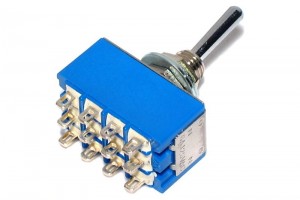 4-POLE SMALL TOGGLE SWITCH ON/OFF/ON