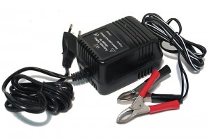 AUTOMATIC LEAD ACID CHARGER FOR 2/6/12V BATTERIES