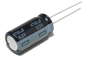 LOW ESR ELECTROLYTIC CAPACITOR 4700UF 10V 14x26mm