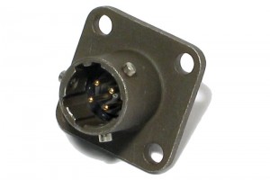 BOX MOUNTING RECEPTABLE 4-POLE MALE Ø13mm BAYONET