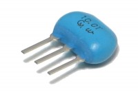 CERAMIC RESONATOR 10,00MHz 3-PIN