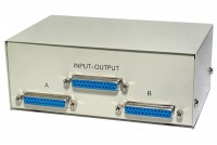 D25 SWITCH BOX 2-CHANNEL