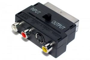 SCART-ADAPTERI IN/OUT